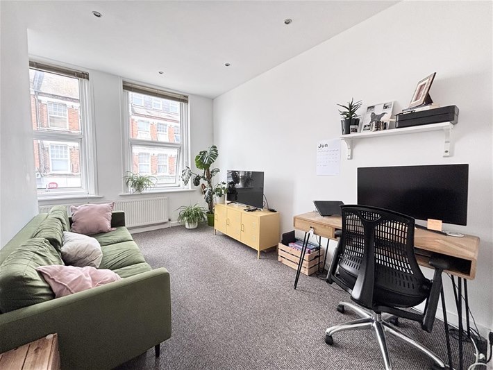 Chamberlayne Road, London, NW10 3NS